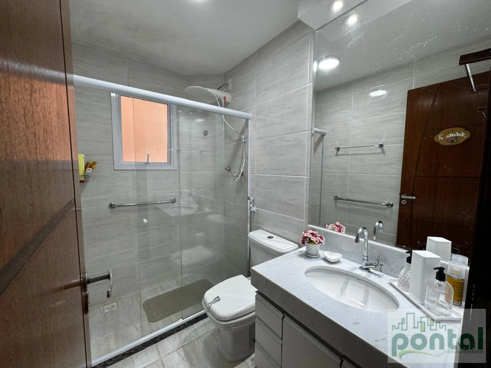 Lindo Apartamento à Venda no Condomínio Oberland ,Nova Friburgo