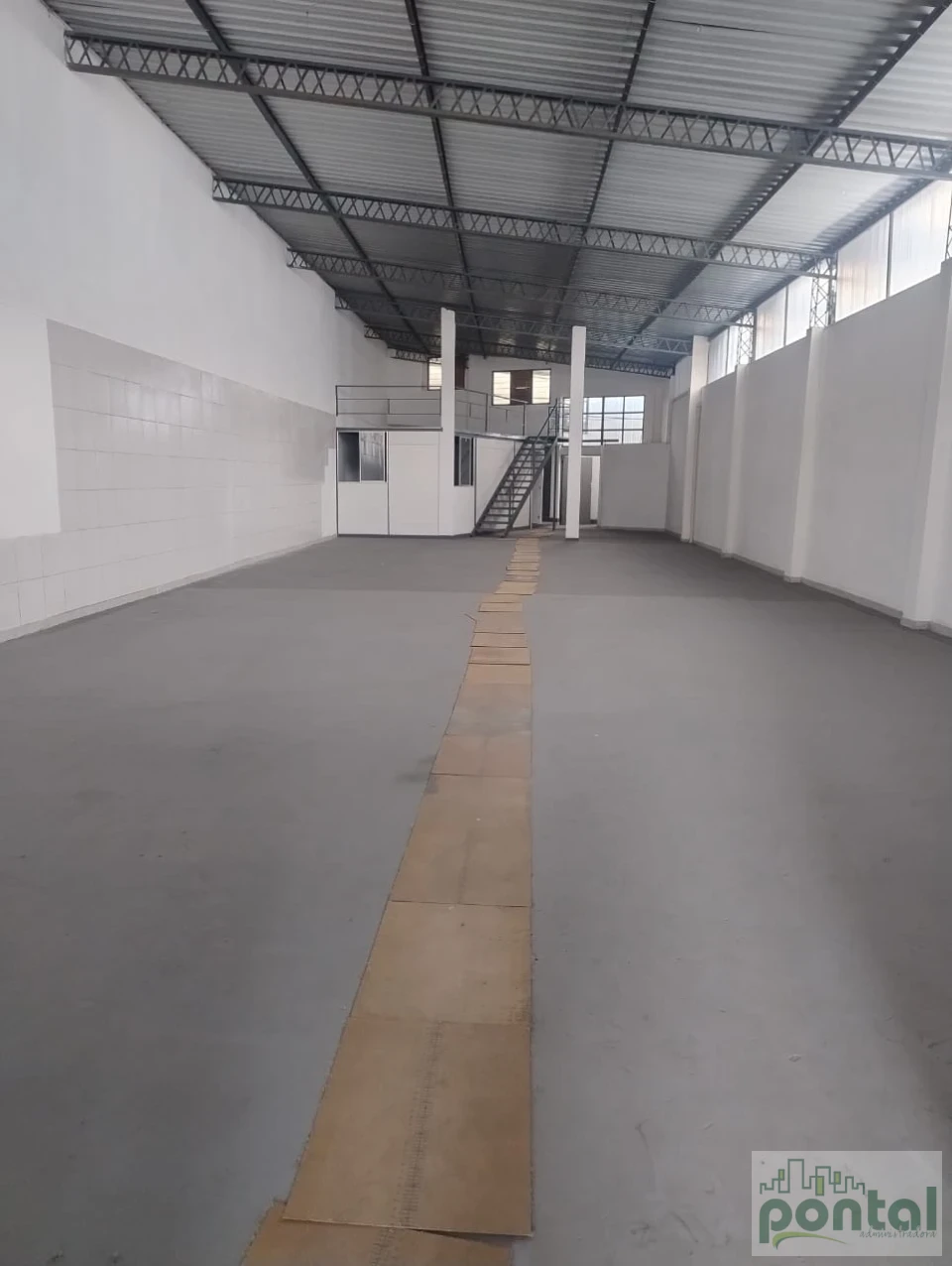 Comercial Para Alugar Jardinlândia Nova Friburgo
