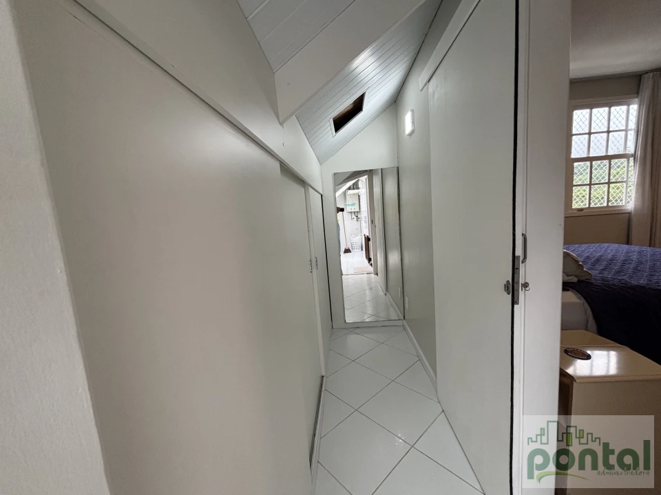 Excelente Apartamento Duplex À Venda Condomínio Serraville ,Nova Friburgo