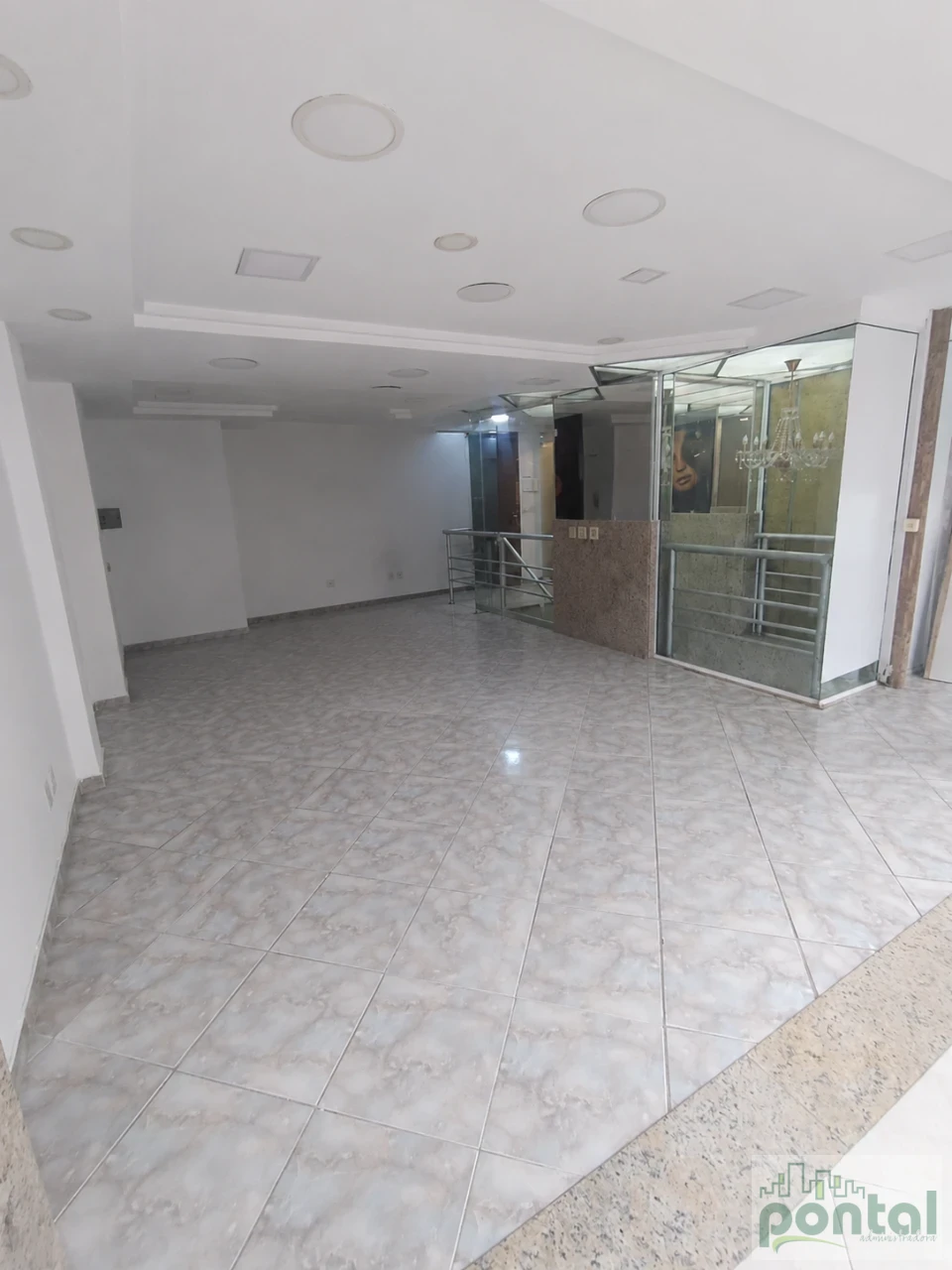 Sala Comercial