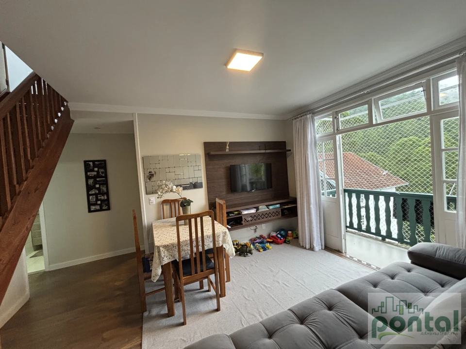 Excelente Apartamento Duplex À Venda Condomínio Serraville ,Nova Friburgo