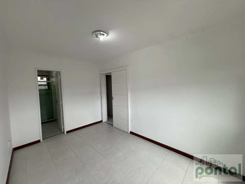 Apartamento À Venda nas Braunes no Condomínio Moradas Sans Souci Nova Friburgo