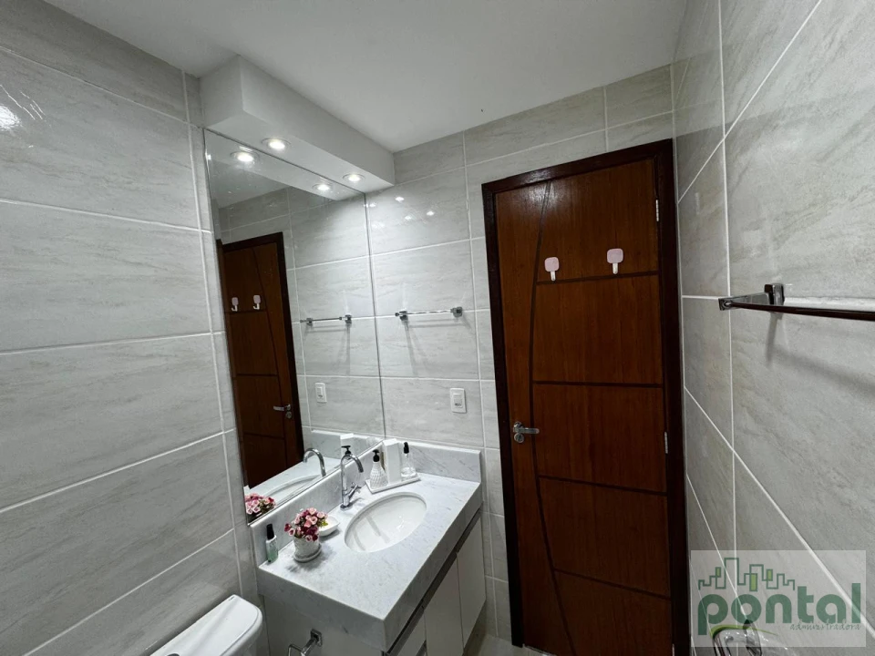 Lindo Apartamento à Venda no Condomínio Oberland ,Nova Friburgo