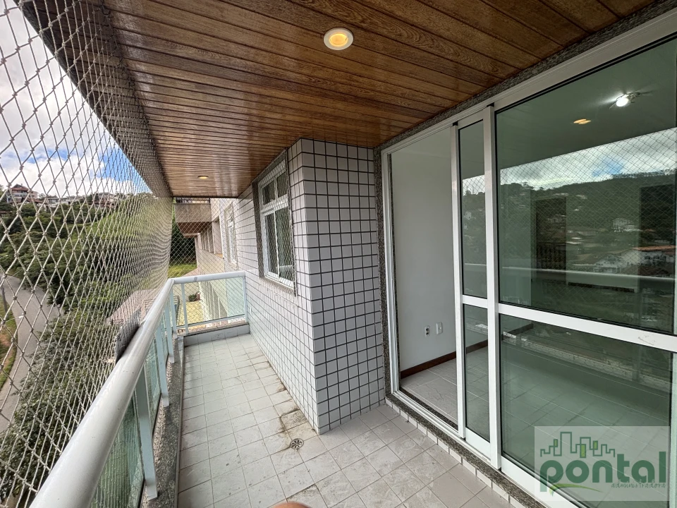 Apartamento À Venda nas Braunes no Condomínio Moradas Sans Souci Nova Friburgo