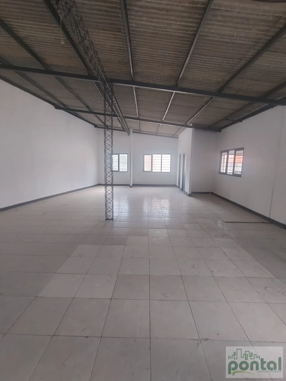 Comercial Para Alugar Jardinlândia Nova Friburgo