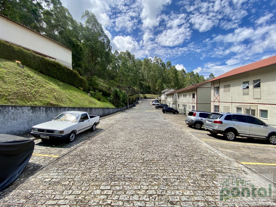 Apartamento à venda Cascatinha - Nova Friburgo