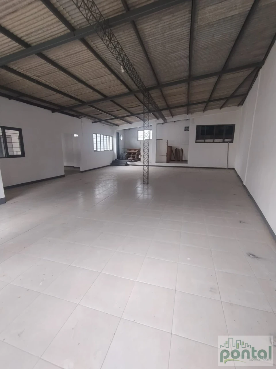 Comercial Para Alugar Jardinlândia Nova Friburgo