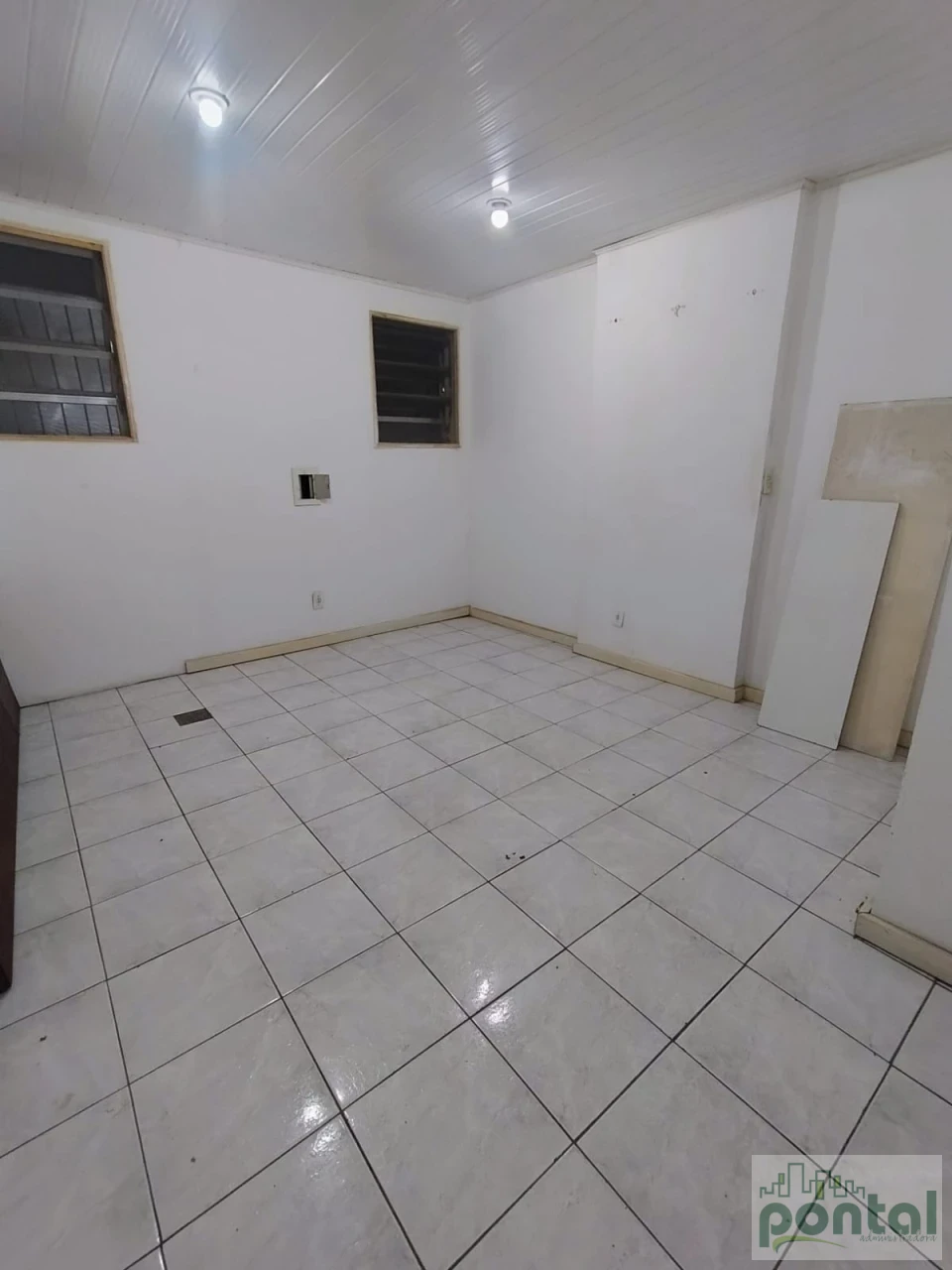 Comercial Para Alugar Centro Nova Friburgo