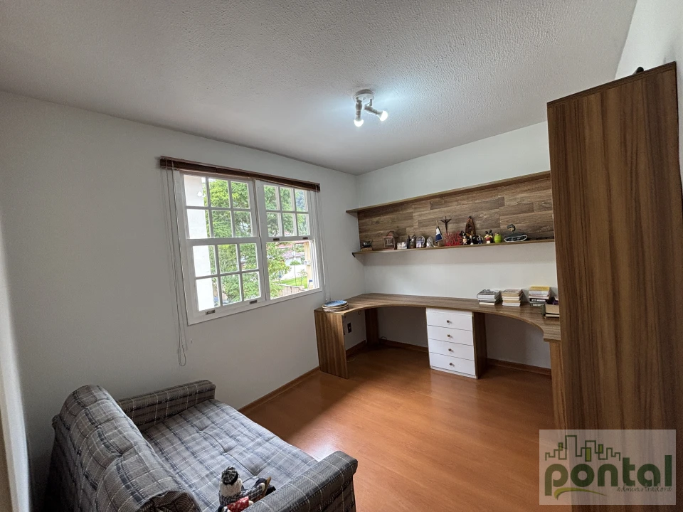 Apartamento À Venda - Condomínio Chácara Sans Souci Nova Friburgo