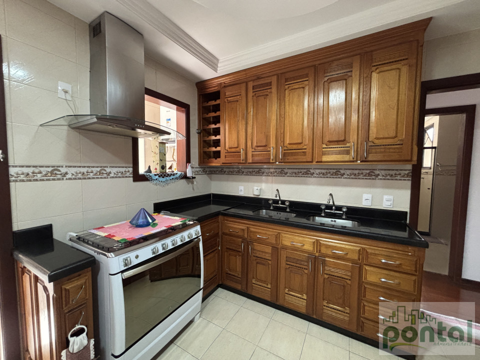 Apartamento Á Venda Edifício Antonio Carestiato Nova Friburgo