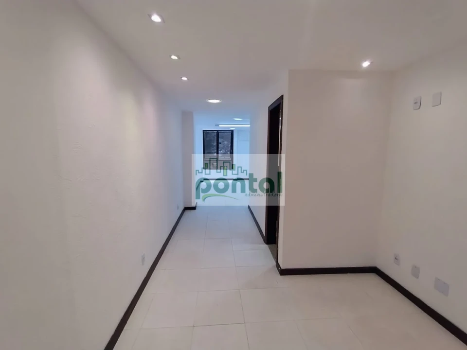 Imagens do imóveis SALA COMERCIAL PARA LOCAÇÃO – AV. ALBERTO BRAUNE