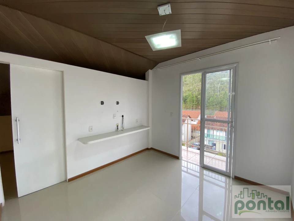 Excelente Cobertura à Venda no Varginha , Nova Friburgo