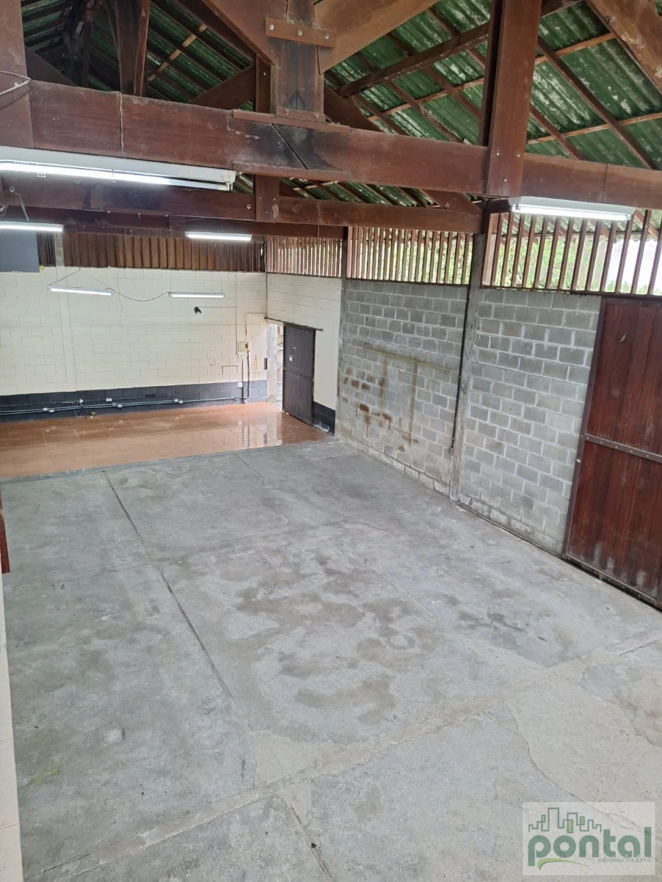 Imagens do imóveis Comercial Para Alugar Córrego D'Antas Nova Friburgo