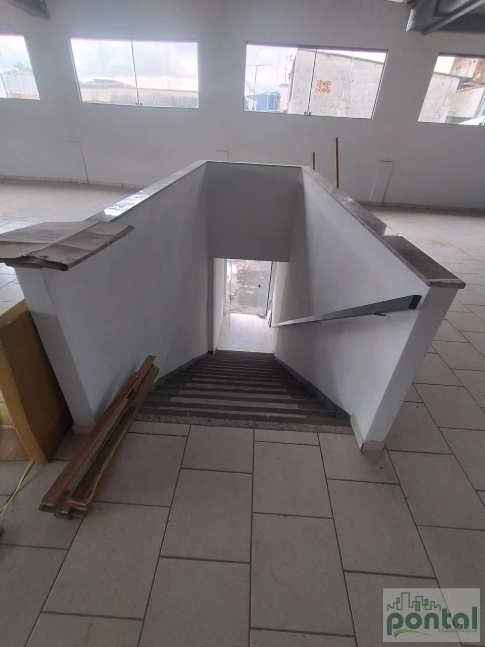 Galpão Comercial Para Alugar Jardinlândia Nova Friburgo