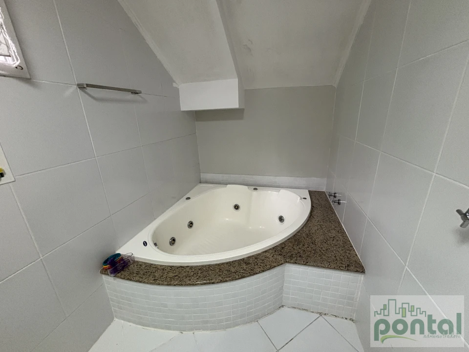 Excelente Apartamento Duplex À Venda Condomínio Serraville ,Nova Friburgo