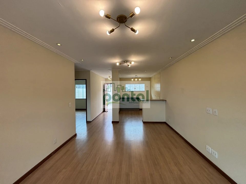 Imagens do imóveis Casa a venda 2 quartos, toda reformada e com vista privilegiada no Cascatinha