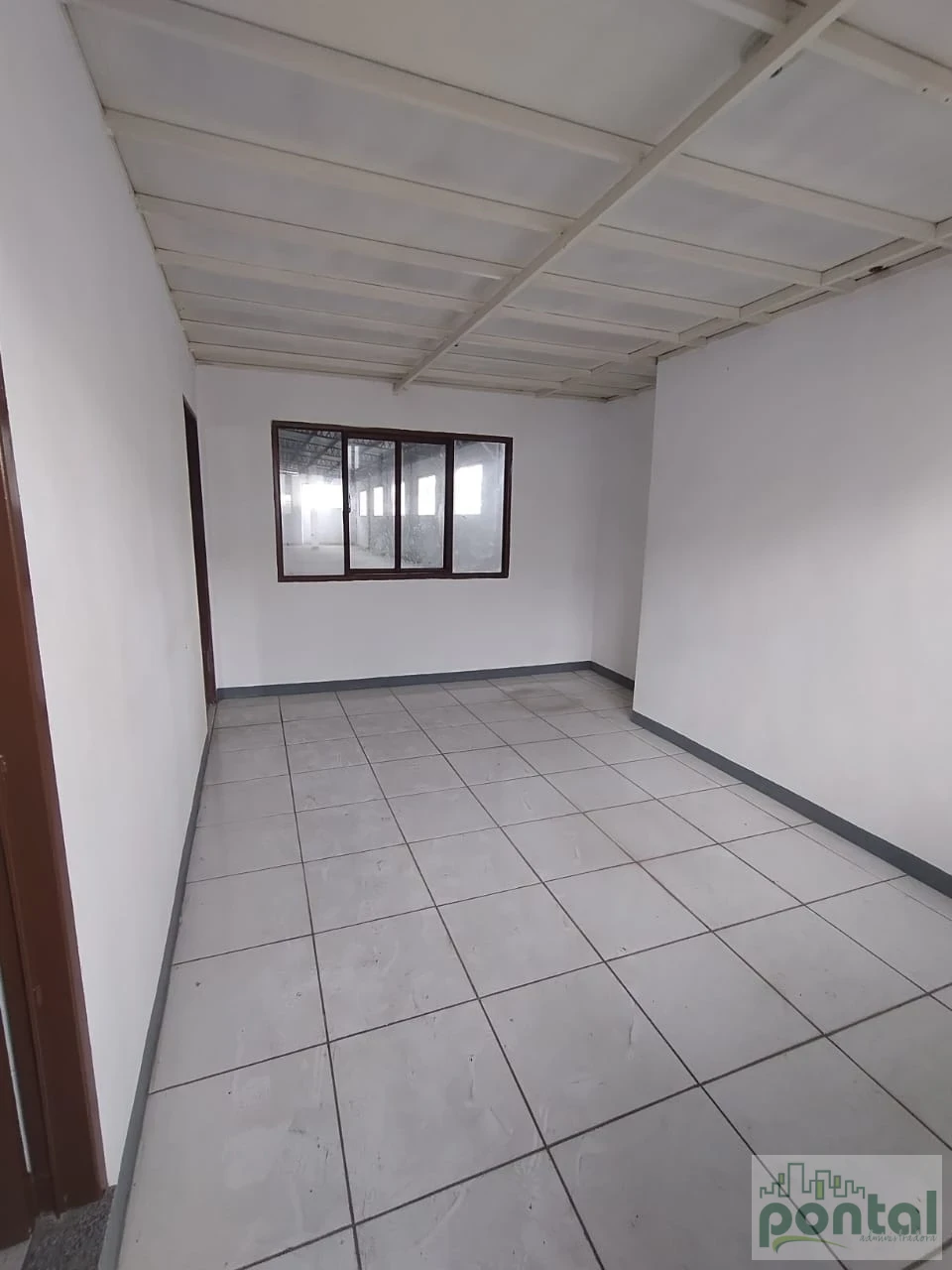 Comercial Para Alugar Jardinlândia Nova Friburgo