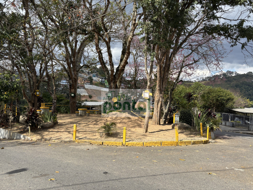 Apartamento Á Venda Vale Das Rosas Nova Friburgo
