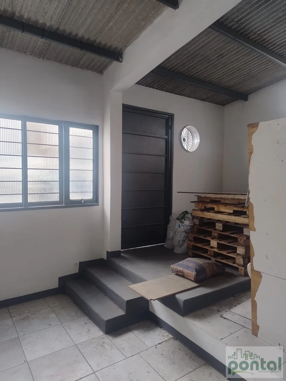 Comercial Para Alugar Jardinlândia Nova Friburgo