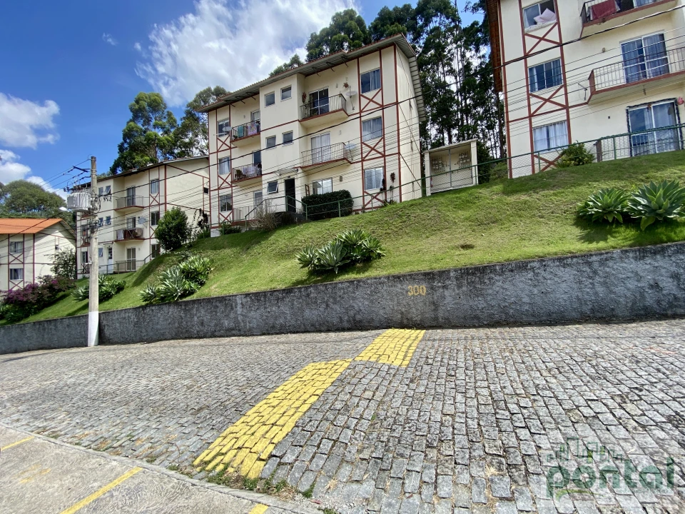 Apartamento à venda Cascatinha - Nova Friburgo
