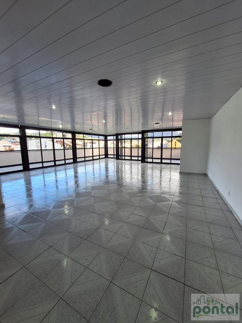 Auditório Exclusivo para a Área Médica – 175m² no Centro Médico