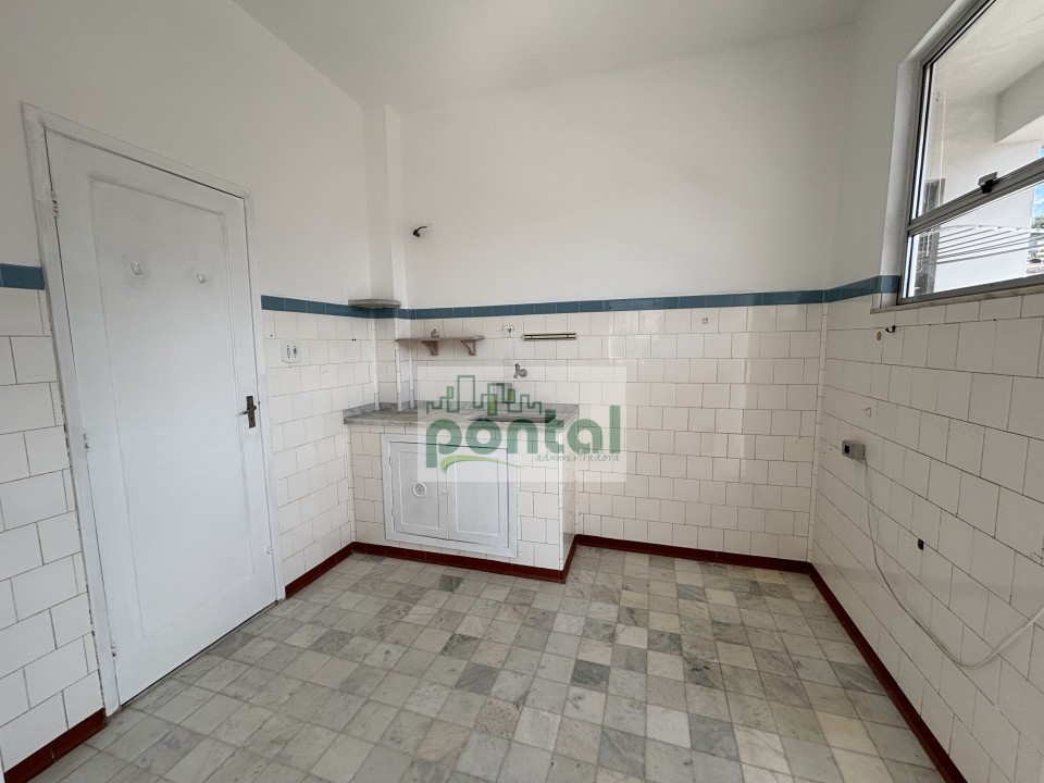 Apartamento À Venda E Locação Braunes Nova Friburgo