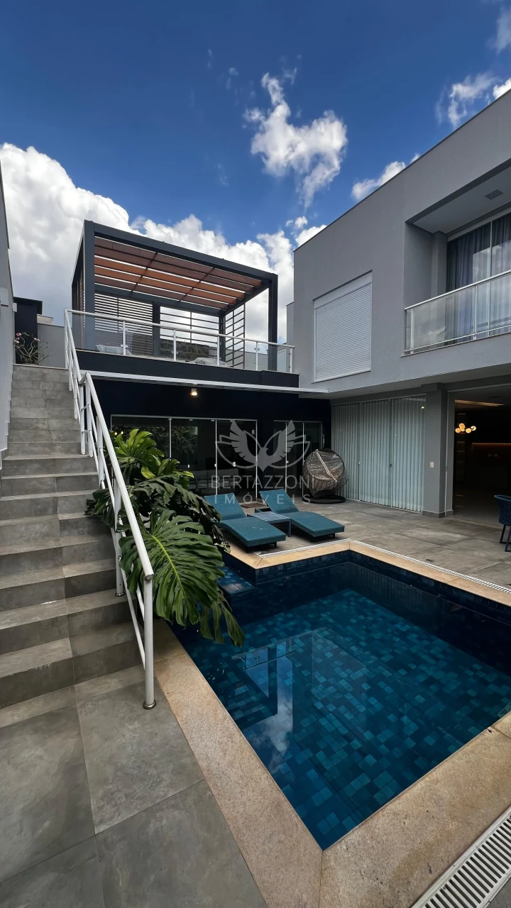 Casa para VENDA-Condomínio VALE DO ARVOREDO