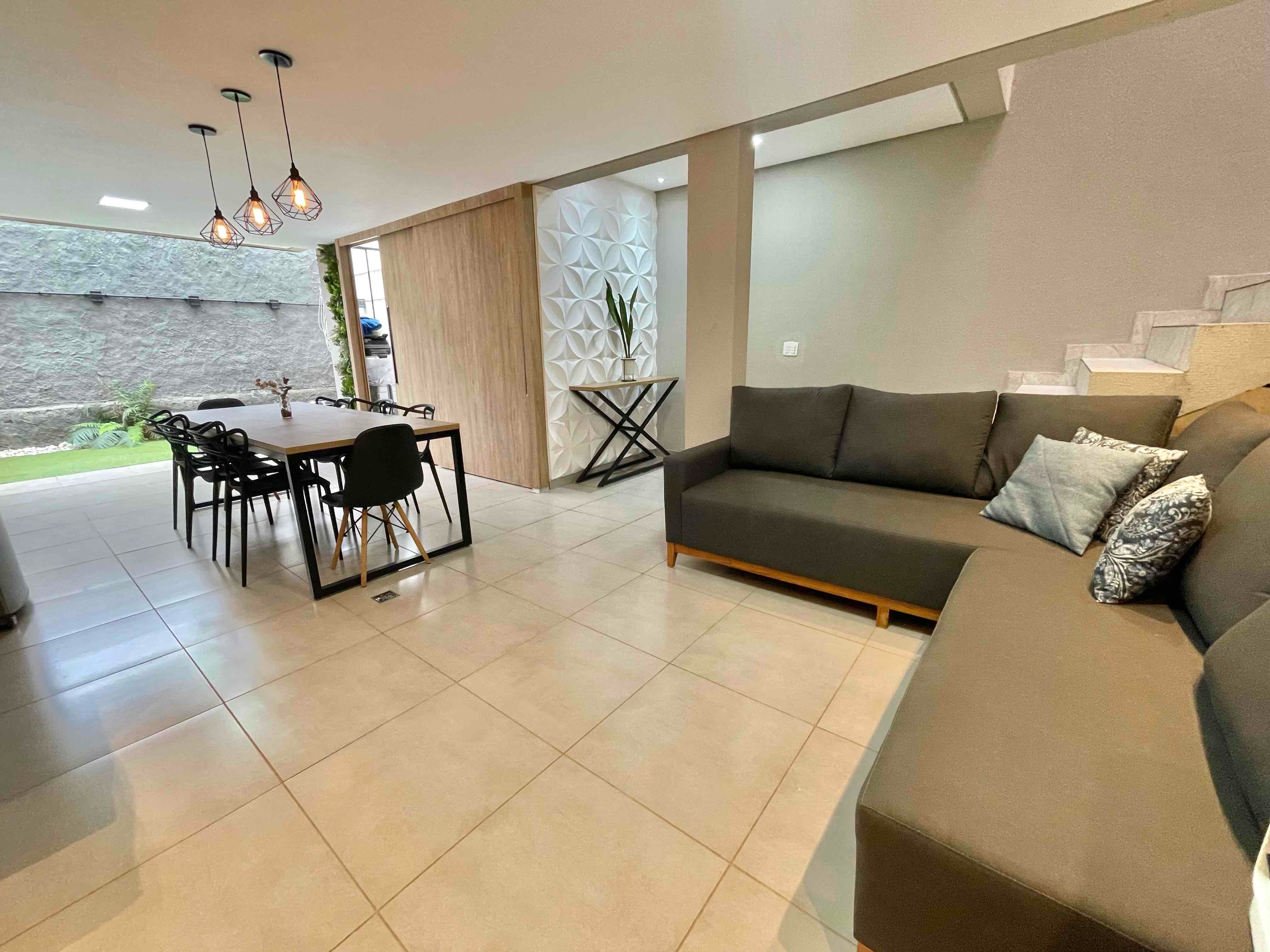 Imagens do imóveis Casa geminada à Venda, Pacaembu, Londrina, PR