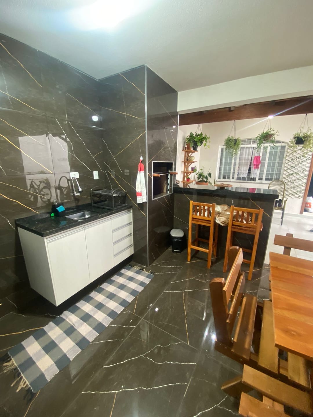 Imagens do imóveis Sobrado à Venda, Conjunto Habitacional Violim, Londrina, PR