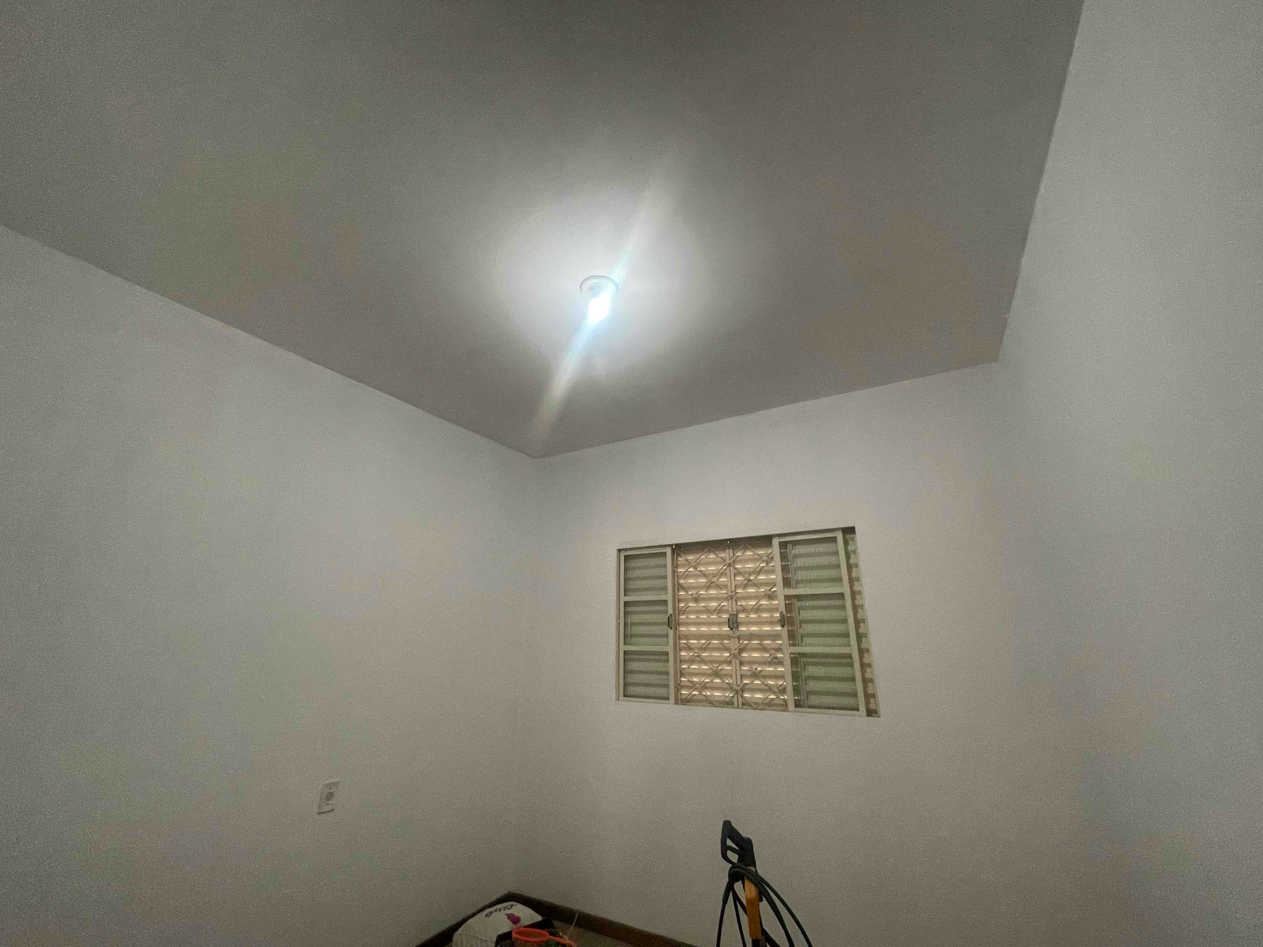 Imagens do imóveis dois imóveis individuais no terreno Jardim Indusville, Londrina - PR