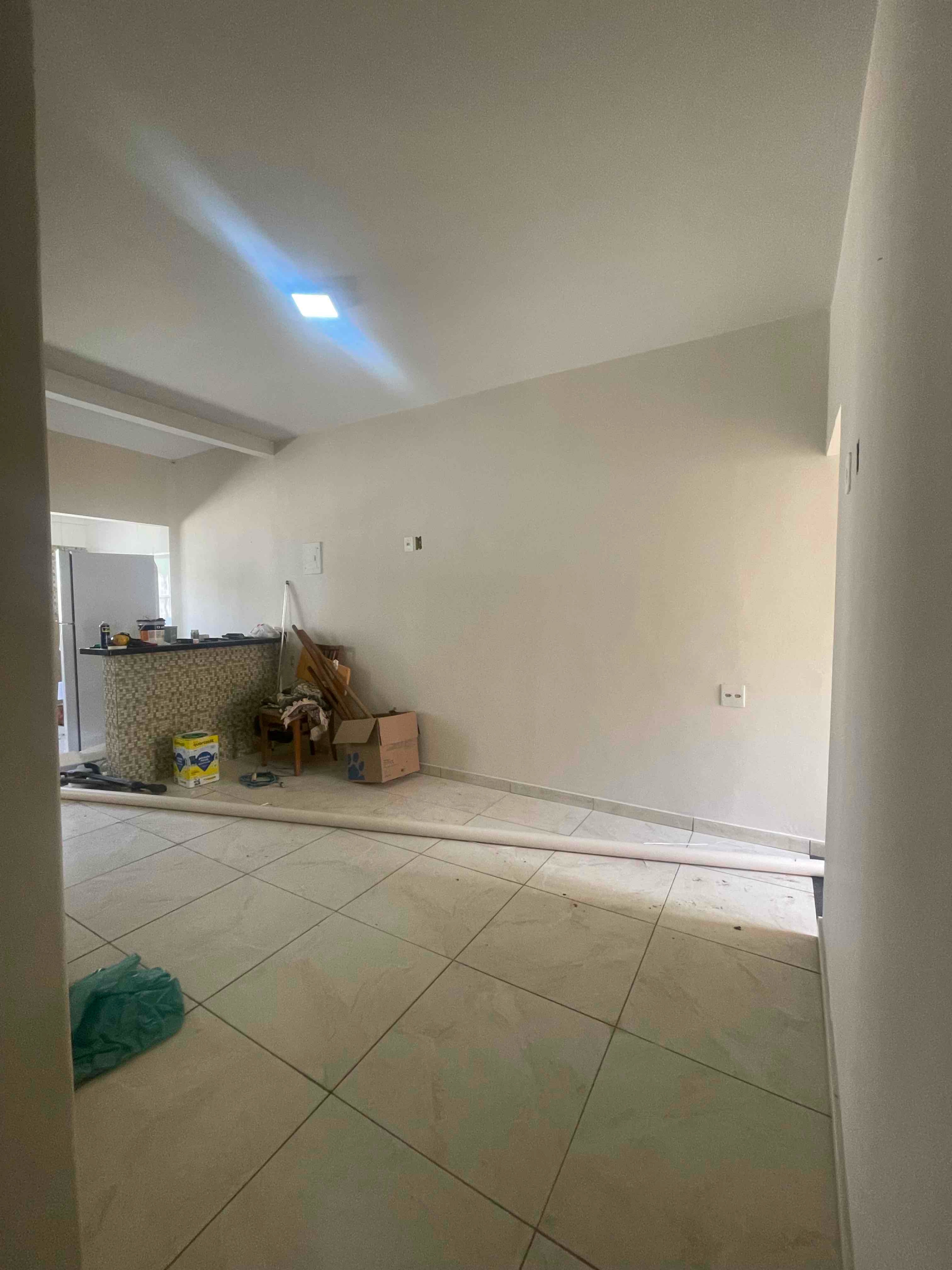 Imagens do imóveis dois imóveis individuais no terreno Jardim Indusville, Londrina - PR