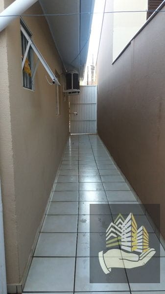Imagens do imóveis Casa à venda 3 Quartos, 1 Suite, 1 Vaga, 205M², João Paz, Londrina - PR