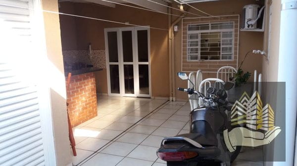 Imagens do imóveis Casa à venda 3 Quartos, 1 Suite, 1 Vaga, 205M², João Paz, Londrina - PR