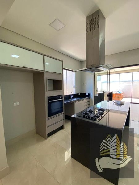 Imagens do imóveis Casa à venda 4 Quartos, 2 Suites, 4 Vagas, 360M², Fazenda Gleba Palhano, Londrina - PR