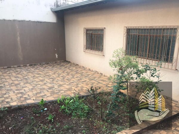 Imagens do imóveis Casa à venda 2 Quartos, 1 Vaga, 200M², João Paz, Londrina - PR