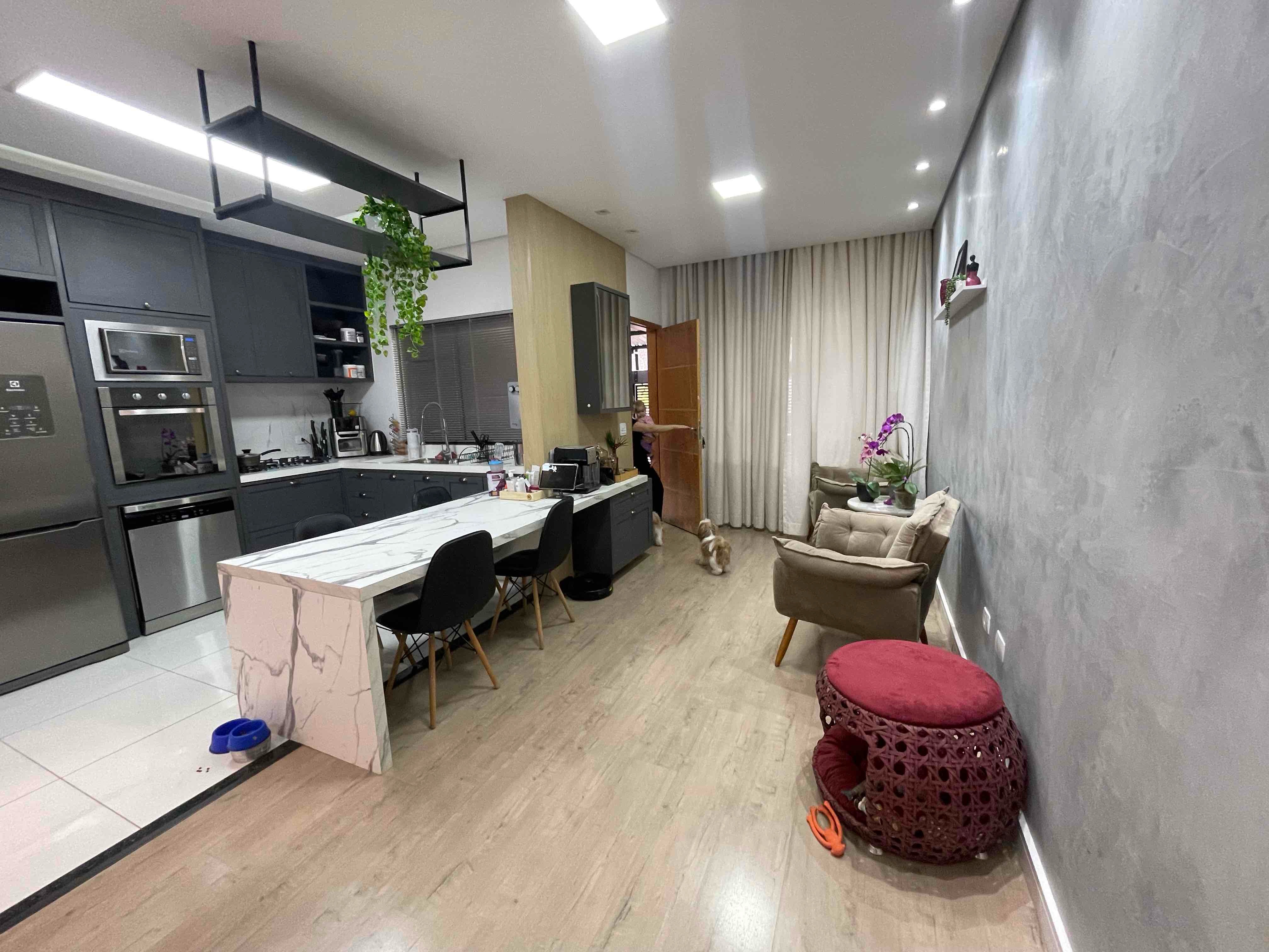 Imagens do imóveis Casa geminada à Venda, Pacaembu, Londrina, PR