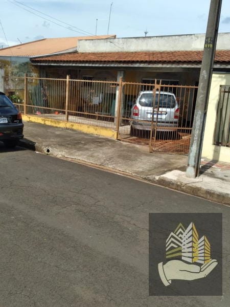 Imagens do imóveis Casa à venda 2 Quartos, 1 Suite, 2 Vagas, Aquilles Sthengel, Londrina - PR