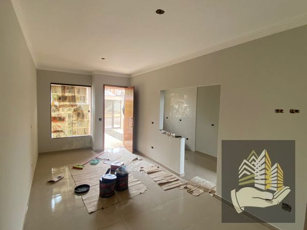 Imagens do imóveis Casa à venda 2 Quartos, 1 Suite, 1 Vaga, 80M², Jardim Viena, Londrina - PR