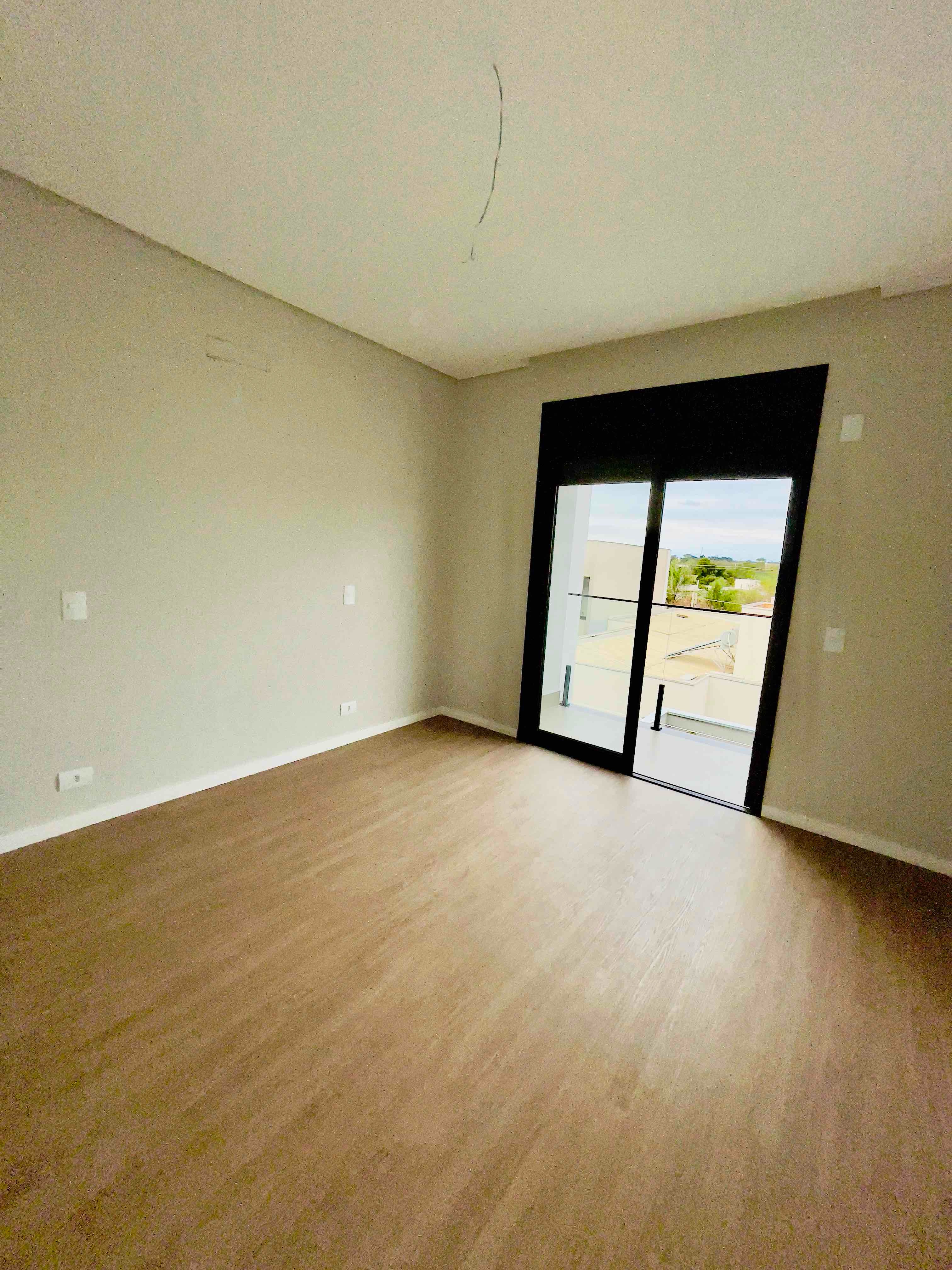 Imagens do imóveis Sobrado à Venda, Cond BELLA VITTA 2, Rua Antonio Carvalho Grade, PR