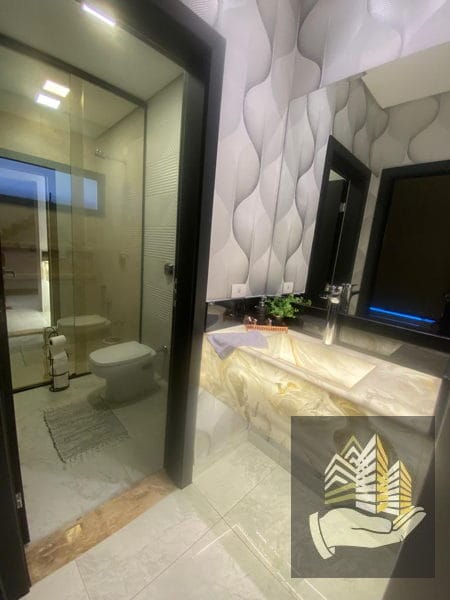Imagens do imóveis Casa à venda 4 Suites, 2 Vagas, 360M², Condomínio Royal Forest, Londrina - PR