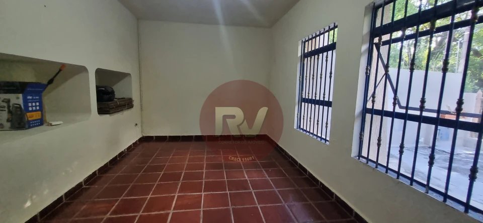 Imagens do imóveis LOCAÇÃO - R$ 2.900,00 - CASA TÉRREA - RUA MONTE CASTELO - PRÓXIMO AO LAGO IGAPÓ