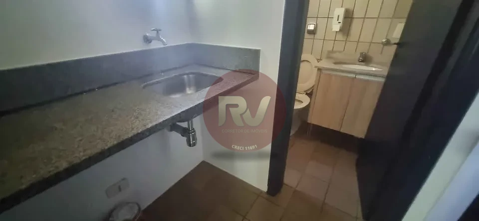 Imagens do imóveis EDÍFICIO TRADE CENTER - LOCAÇÃO - SALA COMERCIAL - 82,00 m2 útil - R$ 2.200,00 + Condomínio