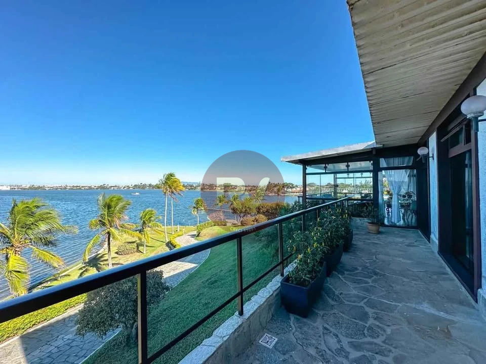 Imagens do imóveis VENDA - R$15.000.000,00 - LINDA RESIDÊNCIA - CABO FRIO - RIO DE JANEIRO