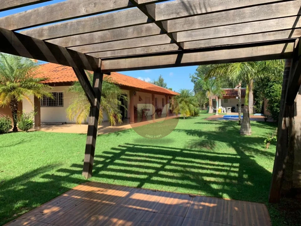 Imagens do imóveis CASA - Condominio Residencial Amigos Salto da Mata - Locação -R$ 5.000,00 + CONDOMÍNIO R$ 400,00