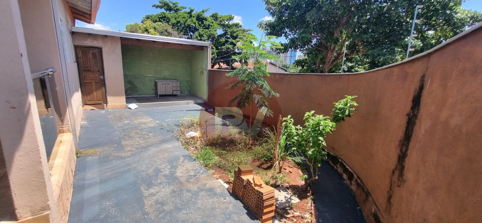 LOCAÇÃO CASA TÉRREA - JARDIM PRESIDENTE - R$1.900,00