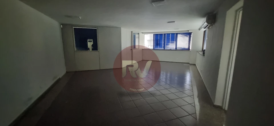Imagens do imóveis EDIFÍCIO TRADE CENTER - SALA - LOCAÇÃO - R$2.500,00 - 01 GARAGEM