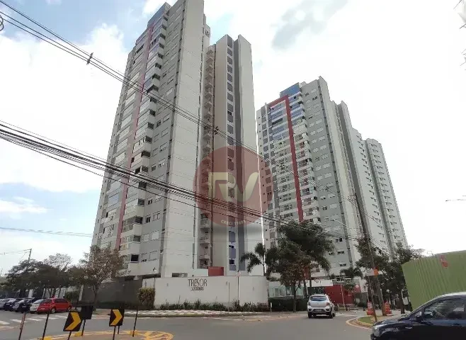EDIFÍCIO TRÉSOR RSIDENCE - LOCAÇÃO - MOBILIADO - R$ 5.700,00