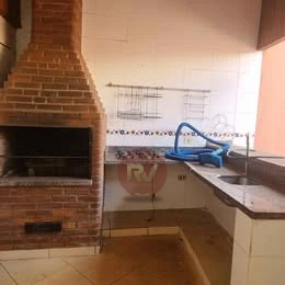 Imagens do imóveis LOCAÇÃO - CASA  COM PISCINA - R$ 3.000,00 - JARDIM ALPES - PRÓXIMO AUTÓDROMO/ESTÁDIO DO CAFÉ