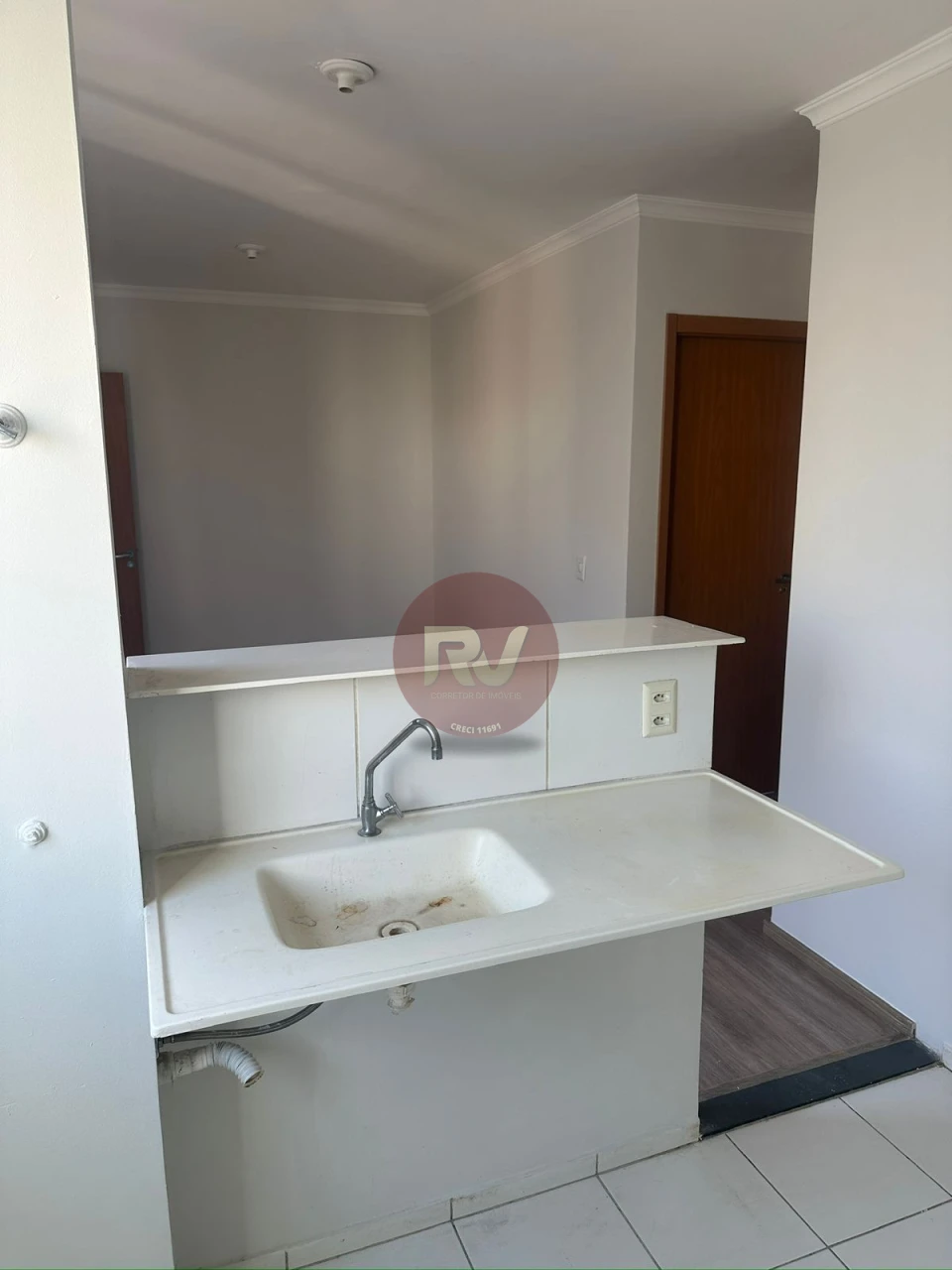 Imagens do imóveis EDIFÍCIO SPAZIO LA TRAVIATA - R$ 220.000,00