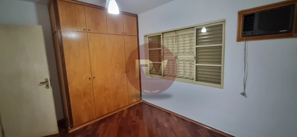 Imagens do imóveis R$ 4.500,00 - LOCAÇÃO - CASA TÉRREA - 04 Quartos , Piscina e churrasqueira